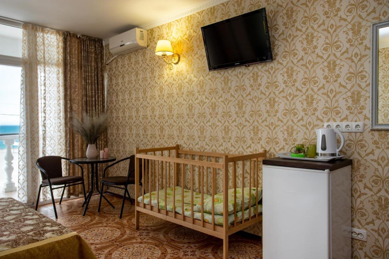 Олимп Hotel Zaliznyy Port Bagian luar foto