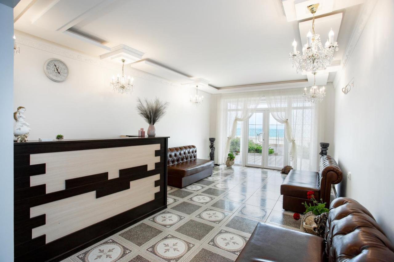 Олимп Hotel Zaliznyy Port Bagian luar foto