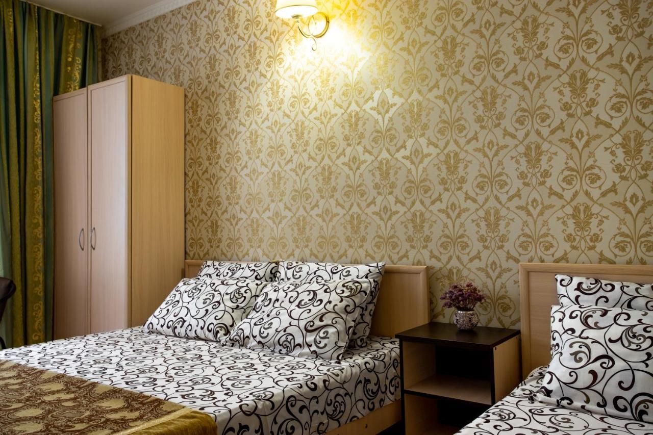 Олимп Hotel Zaliznyy Port Bagian luar foto