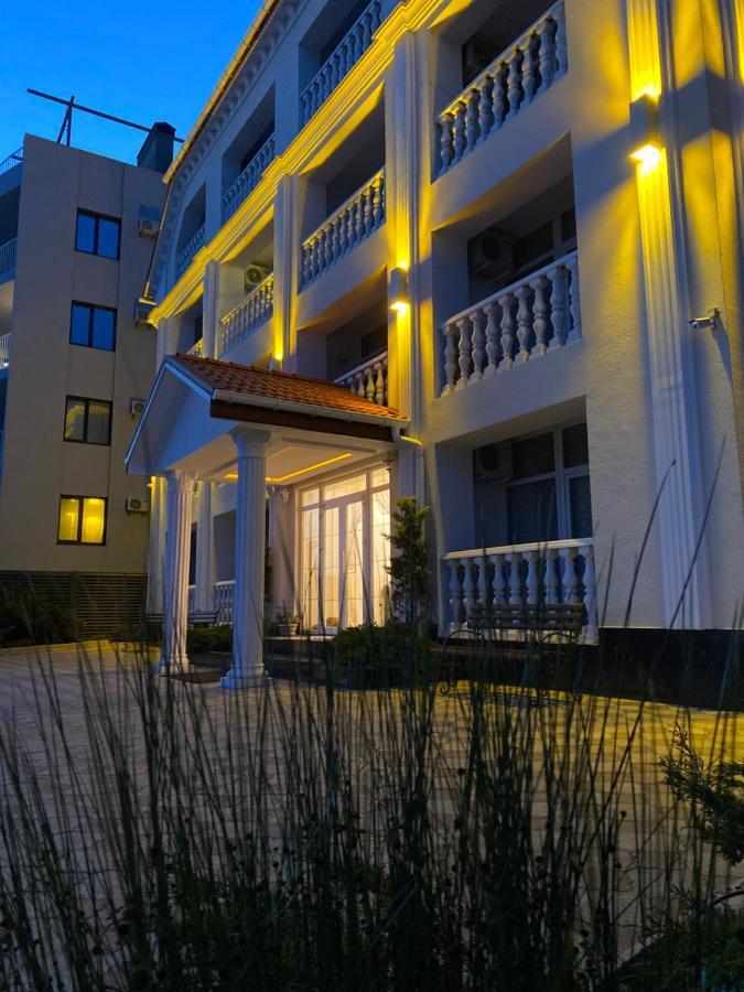 Олимп Hotel Zaliznyy Port Bagian luar foto